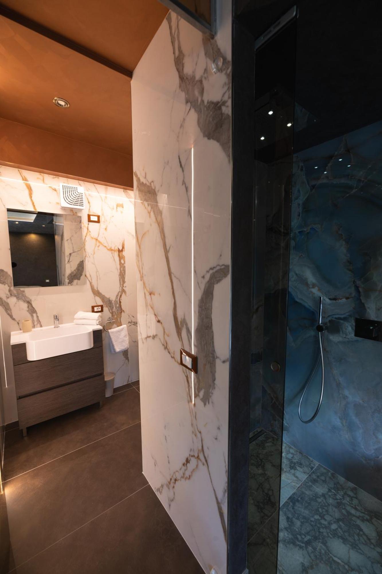 Garda Fantasy Paradise Silver O Gold Desenzano del Garda Exterior foto